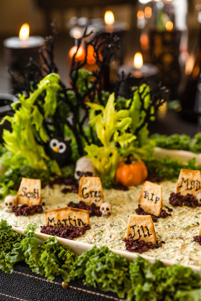 Halloween Graveyard Party Dip from Everyday Good Thinking, the official blog of @hamiltonbeach