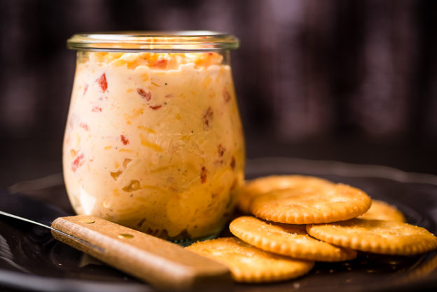 Perfect Southern Pimento Cheese Spread from Everyday Good Thinking by @hamiltonbeach - perfect for sandwiches, snacks, bridal showers, baby showers and quick lunches